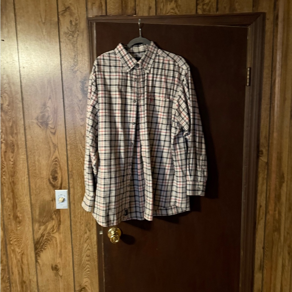 Ariat fr Men's Red and Black Plaid Button Down Shirt